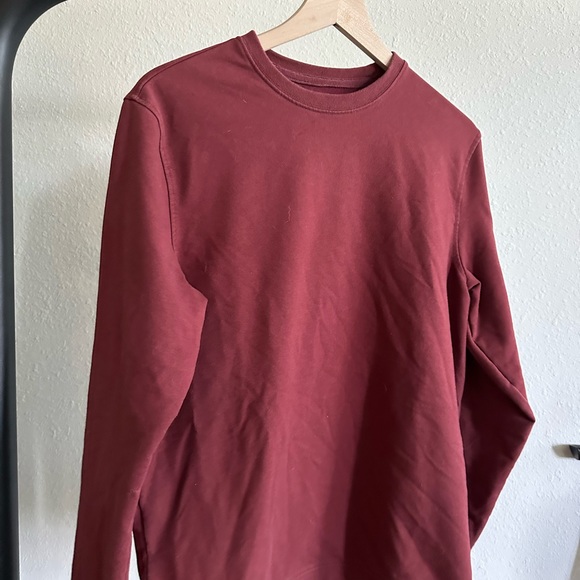 Cuts Clothing Hyperloop Pullover Split Hem. Various colors. Small - Picture 2 of 4